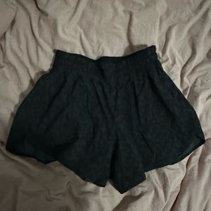 Lululemon shorts excellent condition